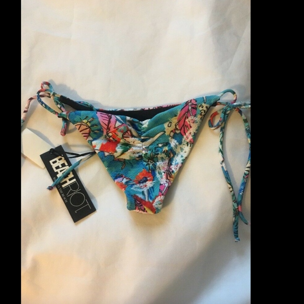 NWT!‎ Beach Riot Mojito Tie Side Bottoms [Small] - Picture 6 of 7